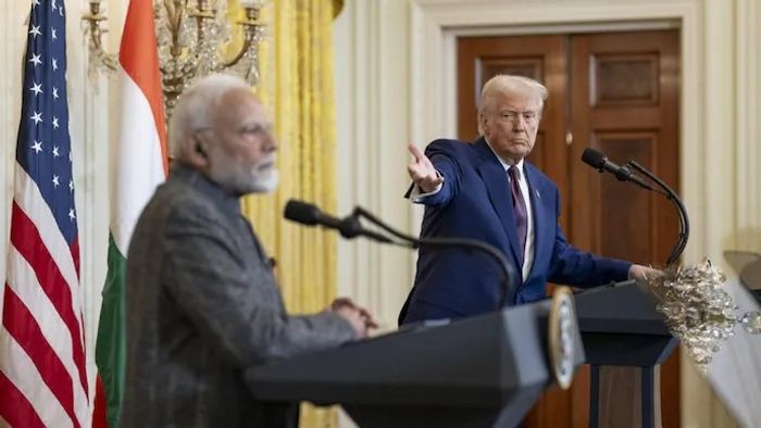 নরেন্দ্র মোদী ও ডোনাল্ড ট্রাম্প।