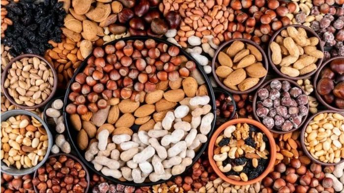 এই ৫ ড্রাই ফ্রুট কাজে লাগবে যদি জলে ভিজিয়ে খান, জানুন কী হয়?