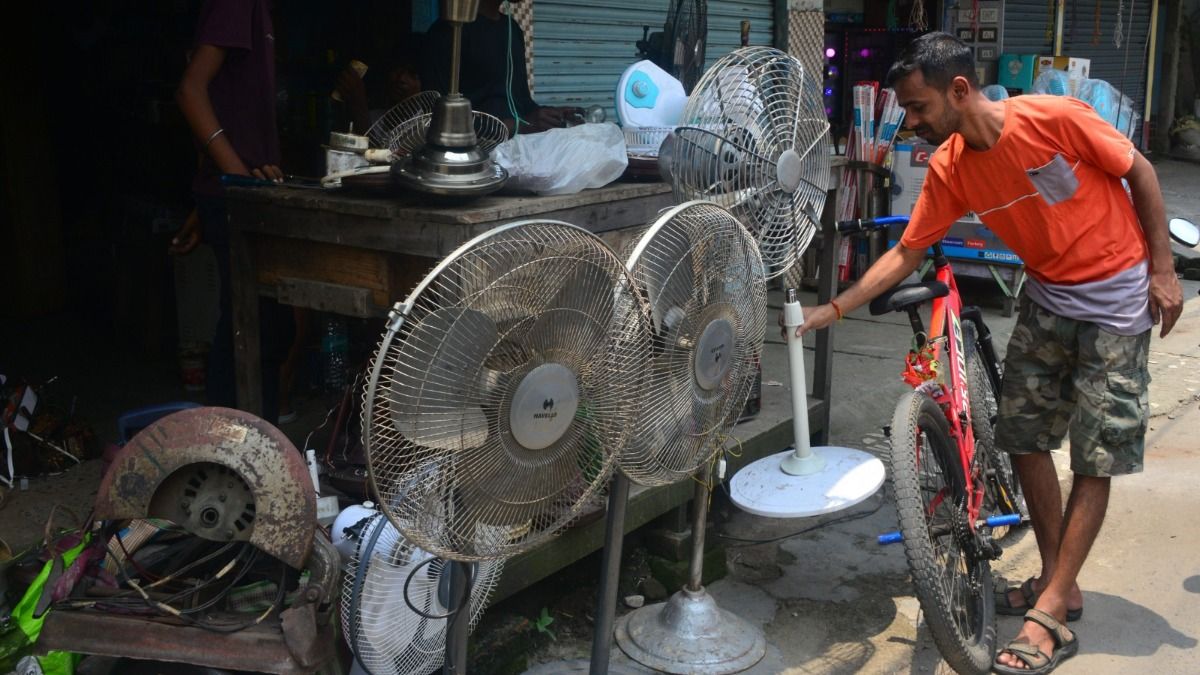 আবহাওয়ার বিরাট বদল, আপাতত বৃষ্টি হবে না কলকাতা-দক্ষিণবঙ্গে; কতটা বাড়বে তাপমাত্রা?