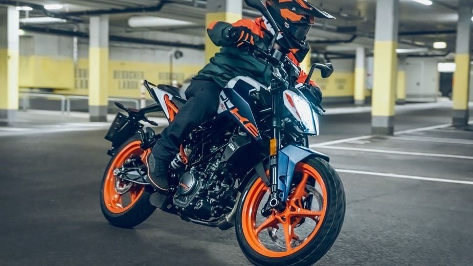 KTM Duke 160: নতুন ১৬০ সিসির ডিউক আনল কেটিএম।