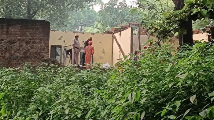 দিল্লিতে হুমায়ুনের সমাধিতে বড় দুর্ঘটনা, দেওয়াল ভেঙে চাপা পড়লেন ৭ জন