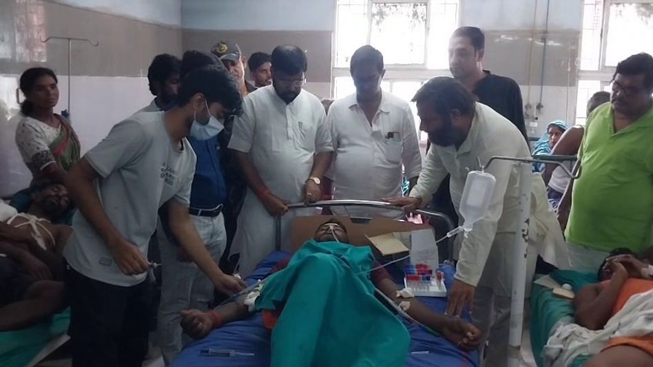 'চিকিৎসায় অবহেলা ...', দাবি BJP-র, বর্ধমান দুর্ঘটনা নিয়েও বাঙালি-অবাঙালি তরজা  'চিকিৎসায় অবহেলা ...', দাবি BJP-র, বর্ধমান দুর্ঘটনা নিয়েও বাঙালি-অবাঙালি তরজা