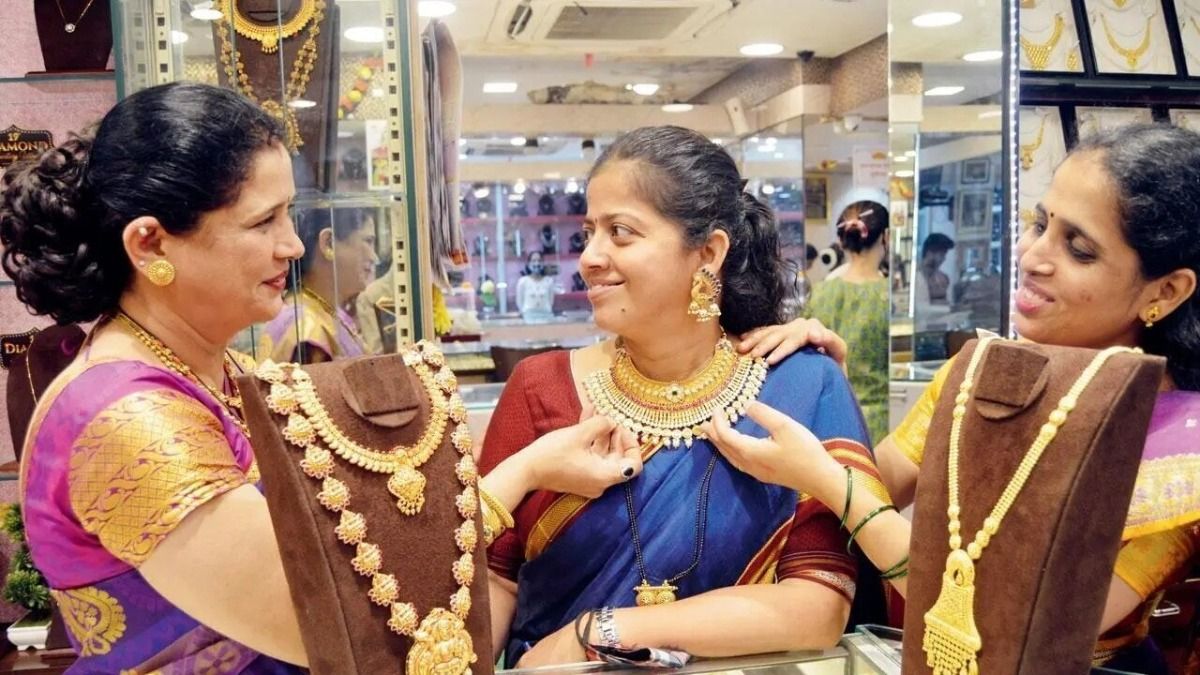 মলমাস ভাদ্র শুরু হতেই সোনার দামে পতন, রইল আজকের রেট