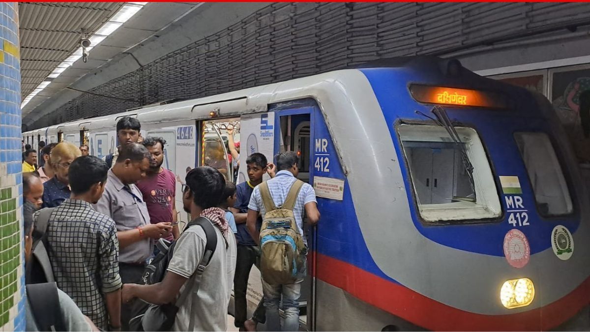 ঠিক কী কারণে মেট্রো বন্ধ ছিল? পরিষ্কার করে জানাল কর্তৃপক্ষ