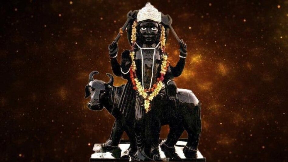 শনি অমাবস্যার কালো ছায়া পড়বে ৩ রাশিতে, একই দিনে সূর্য-শনির ষড়াষ্টক যোগে ঘনাচ্ছে বিপদ