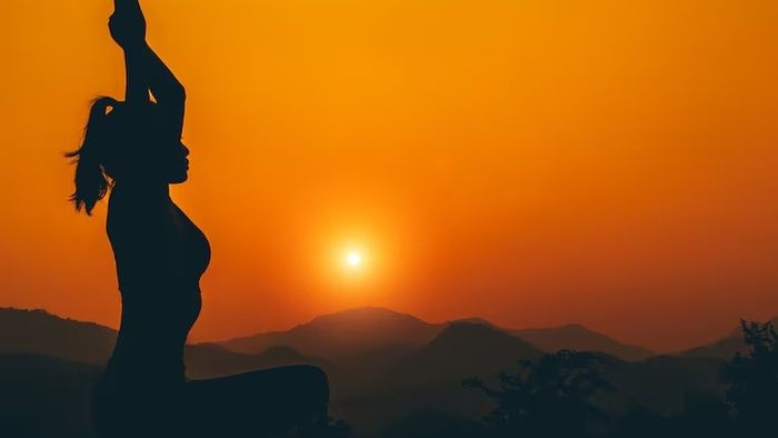 অর্থের অভাব দূর করবে সূর্য, এভাবে মিলবে নাম-যশ-খ্যাতিও