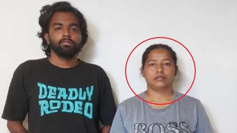 এয়ারপোর্টে মহিলার ব্যাগ থেকে ৪ কোটি টাকার হাইব্রিড গাঁজা উদ্ধার