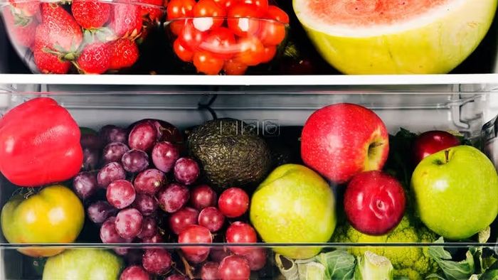 ফ্রিজেও ফল-সবজি পচছে? এই ফলের সঙ্গে রাখেননি তো?
