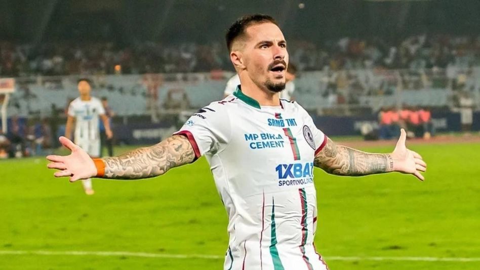 জেমি ম্যাকলরেনের চোট নিয়ে বিতর্ক, কী হয়েছে অজি ফরোয়ার্ডের? জেমি ম্যাকলরেনের চোট নিয়ে বিতর্ক, কী হয়েছে অজি ফরোয়ার্ডের?