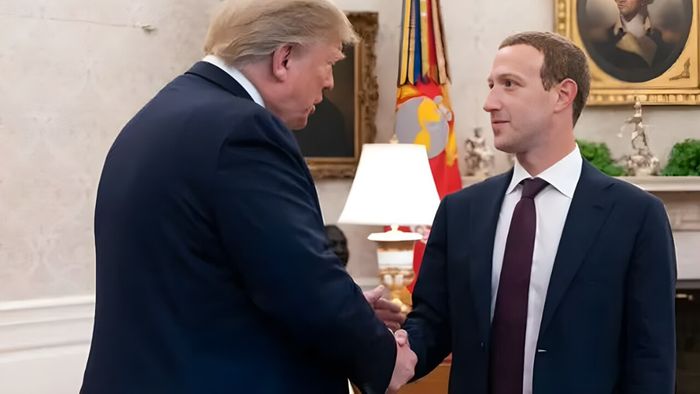 ঠিক কী হল নৈশভোজের আসরে?