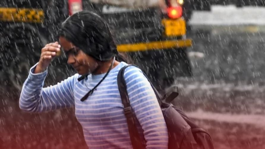 নতুন সপ্তাহে আবহাওয়ার বদল? বৃষ্টি নিয়ে আপডেট হাওয়া অফিসের