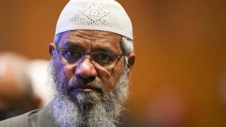জাকির নায়েকের AIDS হয়েছে? নিজেই জানালেন আসল খবরটি
