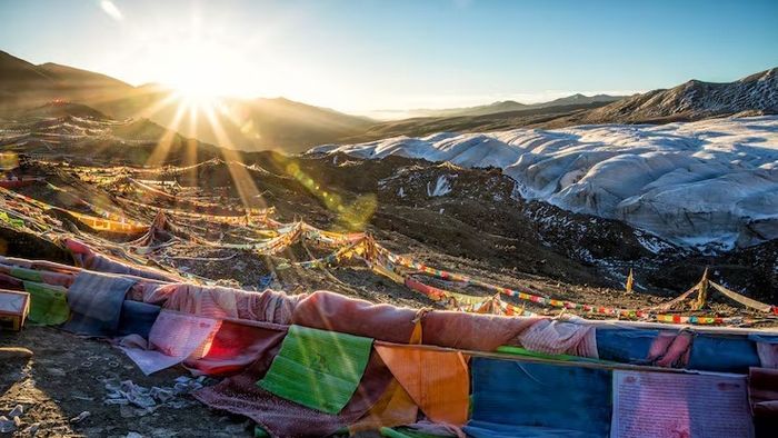 সিকিমে নিত্যনতুন বিপদ, পর্যটকদের জন্য জরুরি নম্বর আর নিয়ম জেনে রাখুন