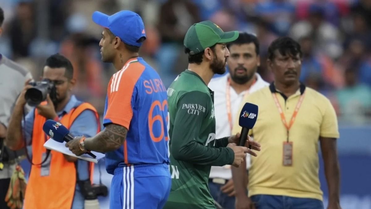 পাকিস্তানের সঙ্গে No Handshake! কার সিদ্ধান্ত? সবটা জানালেন সূর্যকুমার