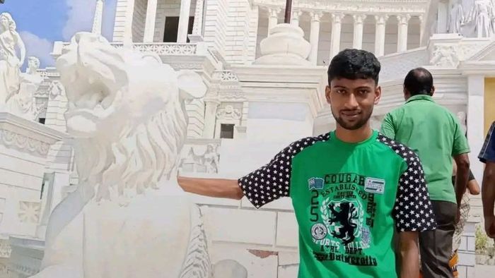 মৃত রাজেশ ঘোষ