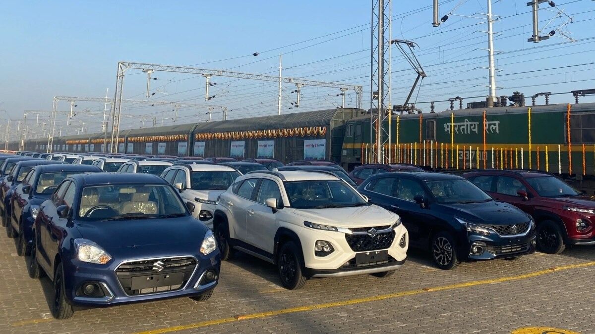 বুলেট বাইকের দামে চারচাকা! Maruti Suzuki-র সব গাড়ির ব্যাপক দাম কমল, কোনটা কত?