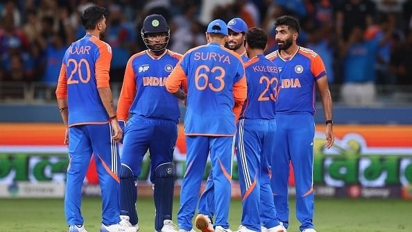 পাকিস্তানের বিরুদ্ধে ম্যাচের আগে বিরাট ধাক্কা ভারতের, তারকা অলরাউন্ডারের মাথায় চোট