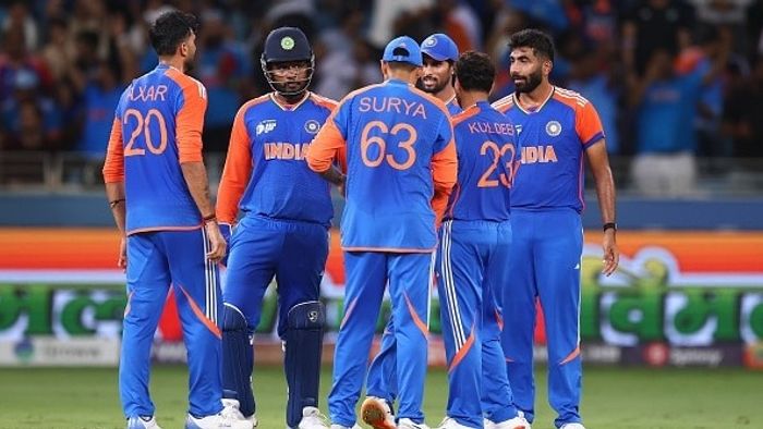 পাকিস্তানের বিরুদ্ধে ম্যাচের আগে বিরাট ধাক্কা ভারতের, তারকা অলরাউন্ডারের মাথায় চোট