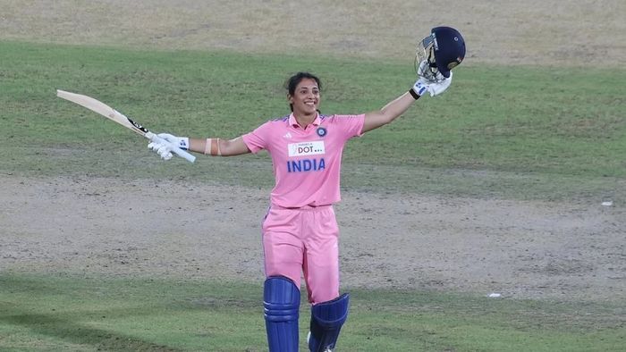 ইতিহাস তৈরি করলেন স্মৃতি মন্ধানা, ৫০ বলে শতরান