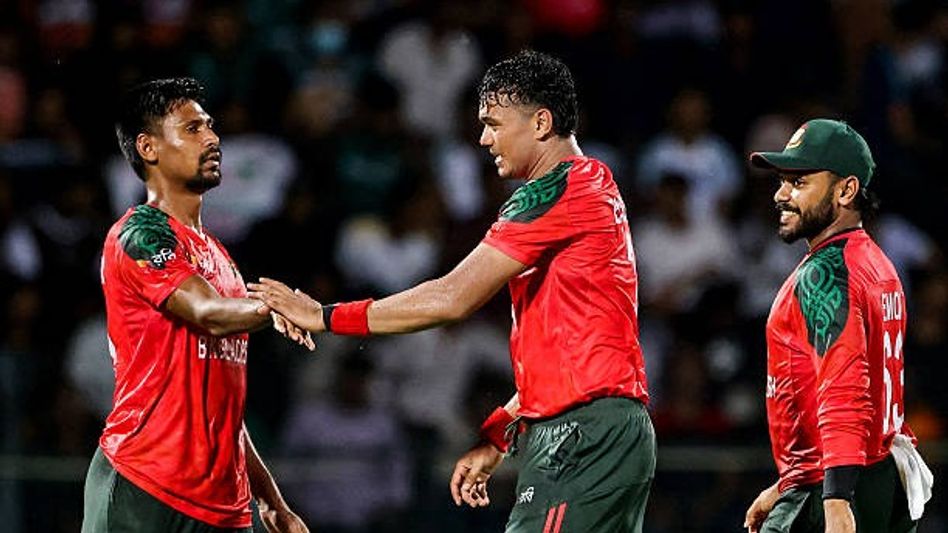 শ্রীলঙ্কাকে হারিয়ে দিল বাংলাদেশ, কোন অঙ্কে ফাইনালে যেতে পারে টাইগাররা? শ্রীলঙ্কাকে হারিয়ে দিল বাংলাদেশ, কোন অঙ্কে ফাইনালে যেতে পারে টাইগাররা?