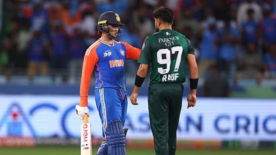 বেধড়ক মার খেয়ে মেজাজ হারাল পাক বোলাররা, গিল-শাহিন, অভিষেক-রউফ উত্তেজনা