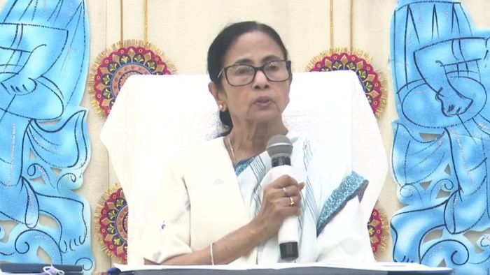 কালীঘাটে ভার্চুয়াল উদ্বোধনে মুখ্যমন্ত্রী।