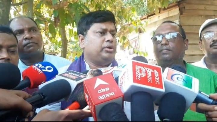 “ঝাড় দিয়ে তৃণমূলকে বাংলা থেকে সরানো হবে”, শিলিগুড়িতে হুঁশিয়ারি সুকান্ত মজুমদার