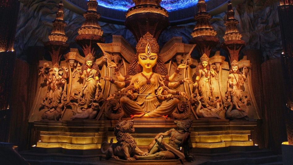 চেতলা অগ্রণীর পুজো মণ্ডপে আগুন, দর্শনার্থীদের জন্য বন্ধ চেতলা অগ্রণীর পুজো মণ্ডপে আগুন, দর্শনার্থীদের জন্য বন্ধ