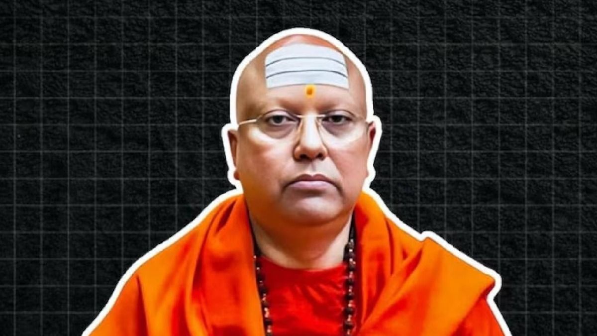 রাতে ছাত্রীদের প্রাইভেট রুমে ডাকত, 'মহারাজ' স্বামী চৈতন্যানন্দের আরও কত কীর্তি?