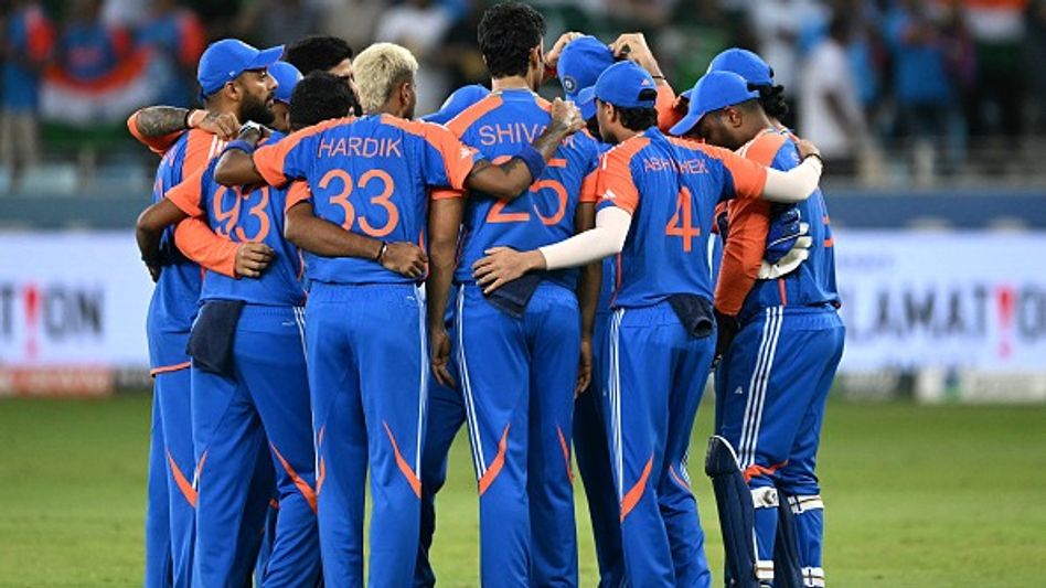 নিয়মরক্ষার ম্যাচে বিশ্রামে বুমরা, শ্রীলঙ্কা ম্যাচে ভারতের দল কেমন? নিয়মরক্ষার ম্যাচে বিশ্রামে বুমরা, শ্রীলঙ্কা ম্যাচে ভারতের দল কেমন?