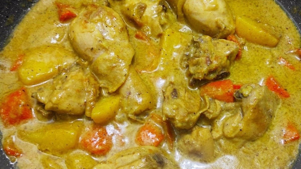 প্যান্ডেল হপিংয়ের ফাঁকে ঝটপট বানিয়ে ফেলুন ফিলিপিনি চিকেন কারি, আলাদাই স্বাদ