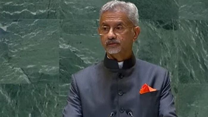 'একটা দেশ সন্ত্রাসবাদকে রাষ্ট্রীয় নীতি হিসেবে ঘোষণা করেছে', রাষ্ট্রসংঘে পাকিস্তানকে ধুয়ে দিলেন জয়শঙ্কর