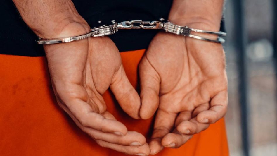 ভারতীয় সেনাবাহিনীকে কুরুচিকর মন্তব্য, নদিয়ায় গ্রেফতার সোশ্যাল মিডিয়া ইনফ্লুয়েন্সার ভারতীয় সেনাবাহিনীকে কুরুচিকর মন্তব্য, নদিয়ায় গ্রেফতার সোশ্যাল মিডিয়া ইনফ্লুয়েন্সার