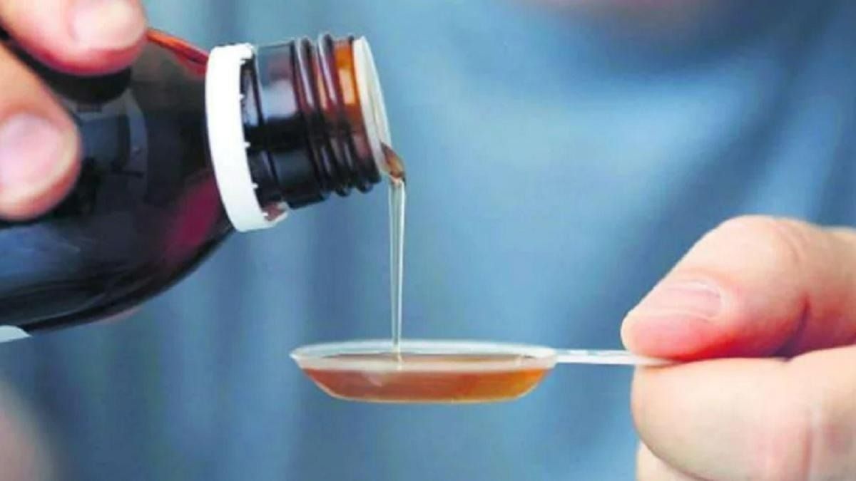 কাফ সিরাপ খেয়ে বিকল শিশুদের কিডনি? অজানা রোগে ৬ জনের মৃত্যু ঘিরে আতঙ্ক
