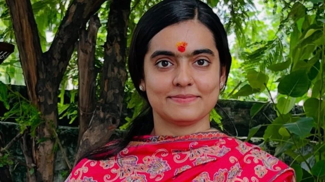 পরীক্ষায় টুকলি করতে গিয়ে ABVP নেত্রী ধরা পড়লেন, NSUI-এর বিক্ষোভ