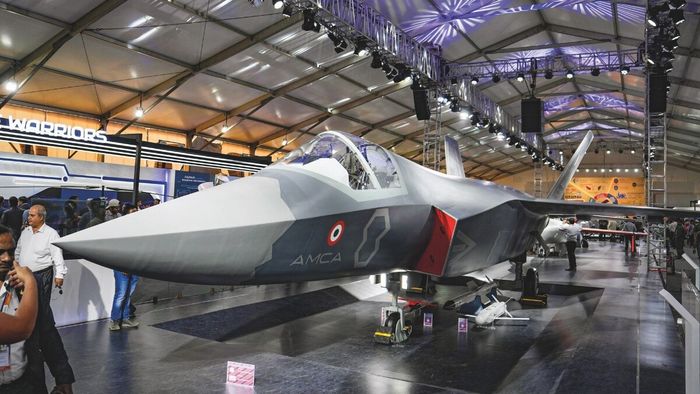 দেশের প্রথম স্টিলথ যুদ্ধবিমান কে তৈরি করবে? দৌড়ে ৭ কোম্পানি