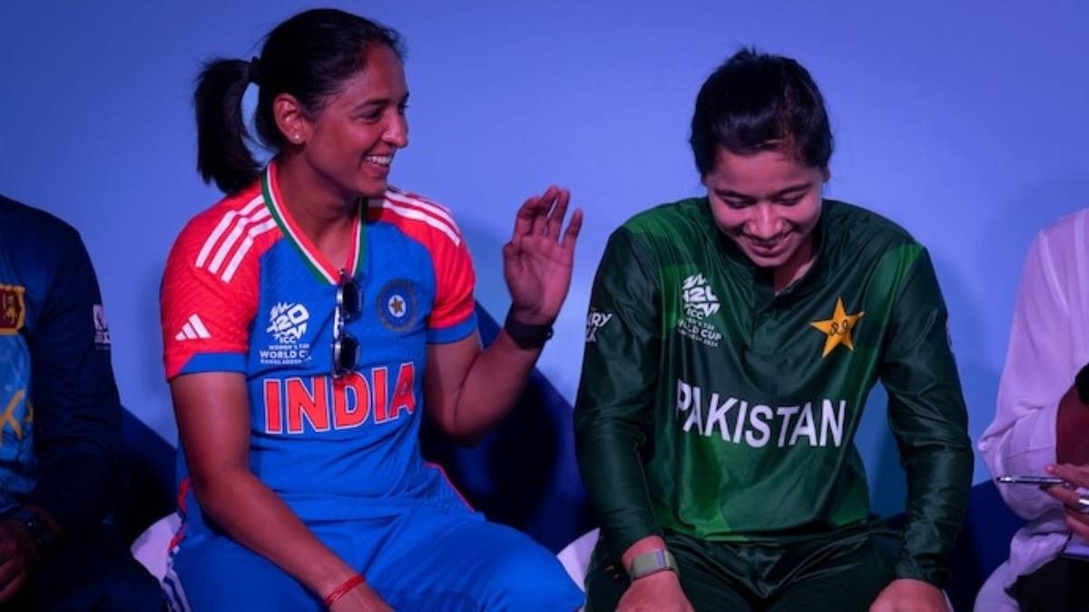 বিশ্বকাপেও পাকিস্তানের সঙ্গে হ্যান্ডশেক করবেন না হরমনপ্রীতরা? যা জানা যাচ্ছে...