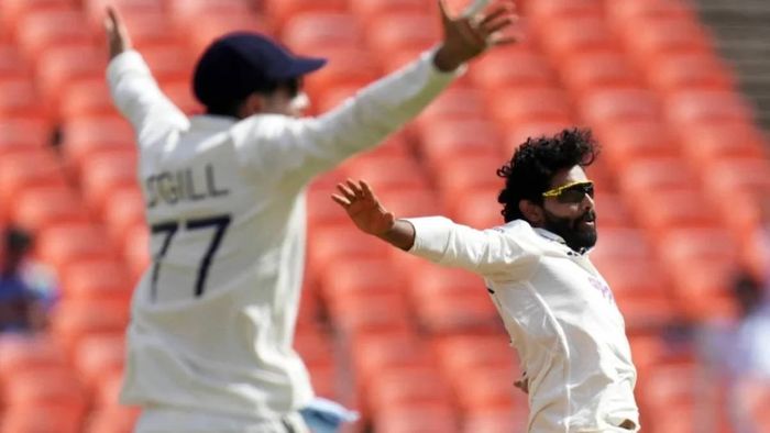 রবীন্দ্র জাদেজা