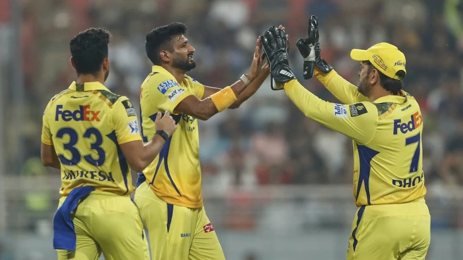২০২৬-এর IPL-এর আগে ৫ ক্রিকেটারকে ছেড়ে দিচ্ছে CSK, তালিকায় কারা?   ২০২৬-এর IPL-এর আগে ৫ ক্রিকেটারকে ছেড়ে দিচ্ছে CSK, তালিকায় কারা?