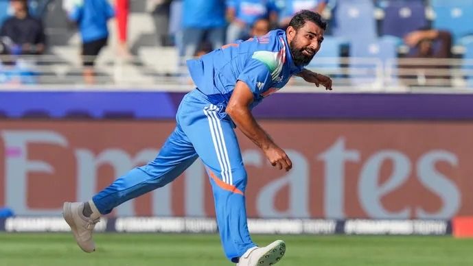 'রঞ্জি পারলে ওয়ানডে কেন খেলতে পারব না?' টিম ম্যানেজমেন্টকে আক্রমণ শামির  