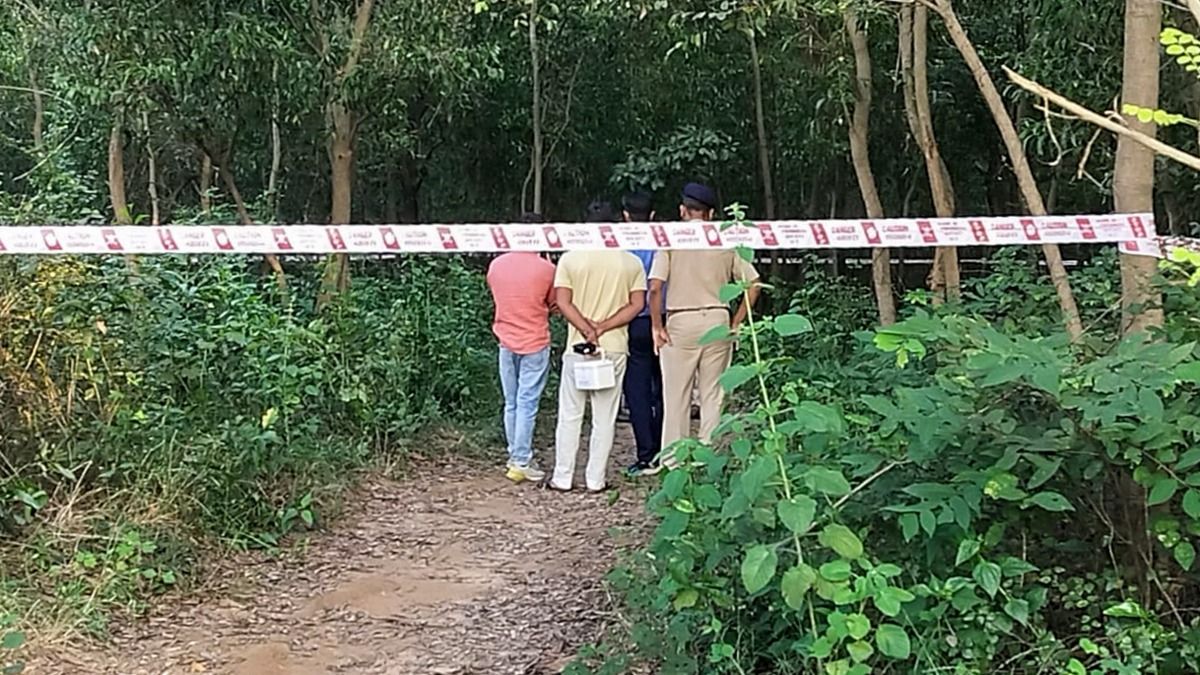 দুর্গাপুর ধর্ষণ কাণ্ড: 'আমি আপনার ছেলের মতো...' মমতার কাছে হঠাত্‍ ক্ষমা চাইলেন নির্যাতিতার বাবা