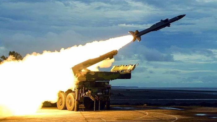 আকাশ মিসাইল সিস্টেম ব্রাজিলের কাছে বিক্রি করার প্রস্তুতি নিচ্ছে ভার