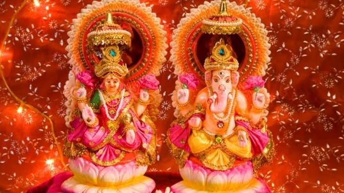 সাবধান! ধনতেরাসে এই সব ধাতু কিনবেন না