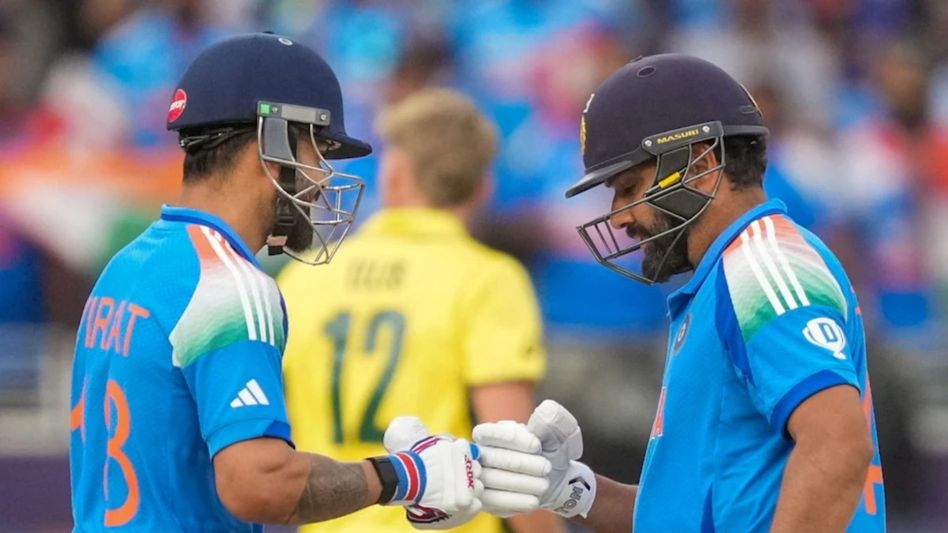 ৭ মাস পর আজ মাঠে বিরাট-রোহিত, মাঠে নামার আগেই উৎসাহ তুঙ্গে ফ্যানদের ৭ মাস পর আজ মাঠে বিরাট-রোহিত, মাঠে নামার আগেই উৎসাহ তুঙ্গে ফ্যানদের