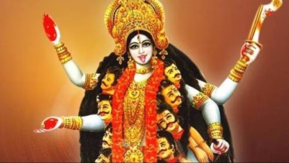 শনির কুনজর কাটিয়ে ফেলুন কালীপুজোয়, অব্যর্থ টোটকা