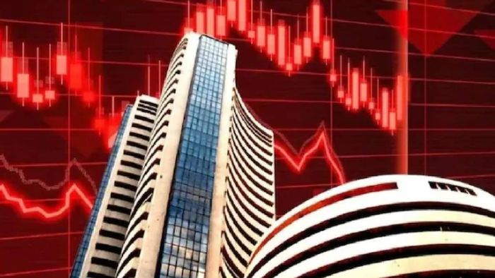 পড়ল শেয়ার মার্কেট