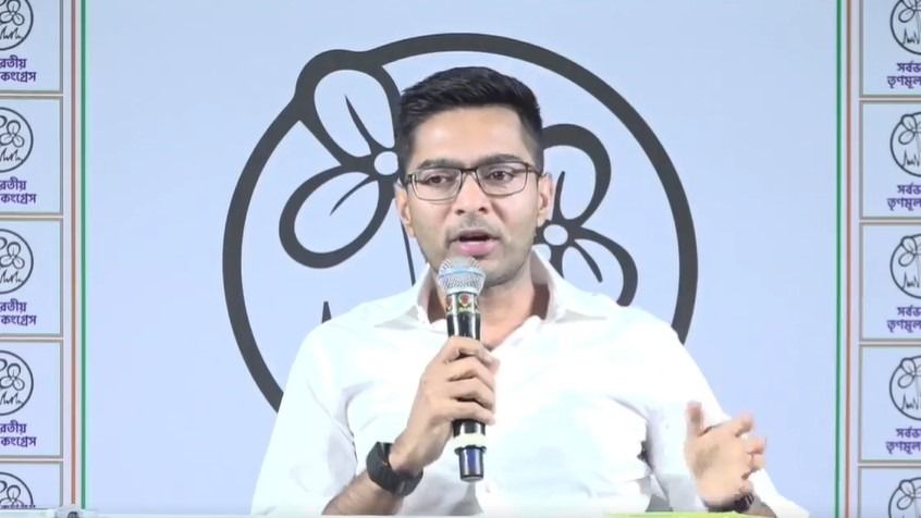 পাঁচ রাজ্যে বাংলাদেশ সীমান্ত আছে, এসআইআর হচ্ছে শুধু বাংলায়: অভিষেক