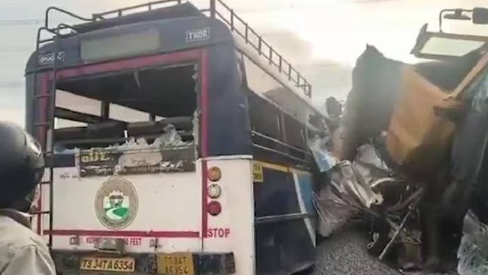 তেলঙ্গানায় দুর্ঘটনা