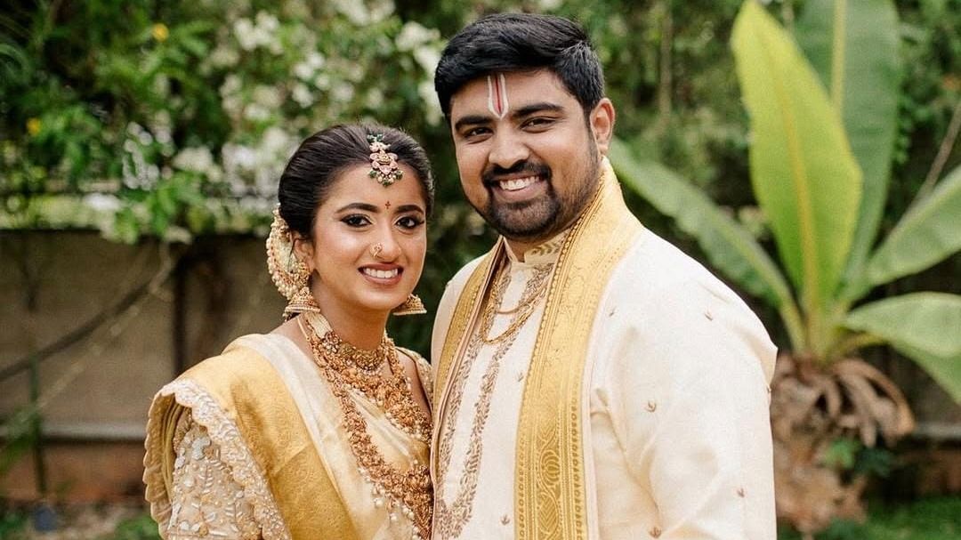 'তোমার জন্য বউকে খুন করে দিয়েছি,' একাধিক মেয়েকে টেক্সট করেছিল বেঙ্গালুরুর ওই ডাক্তার 'তোমার জন্য বউকে খুন করে দিয়েছি,' একাধিক মেয়েকে টেক্সট করেছিল বেঙ্গালুরুর ওই ডাক্তার