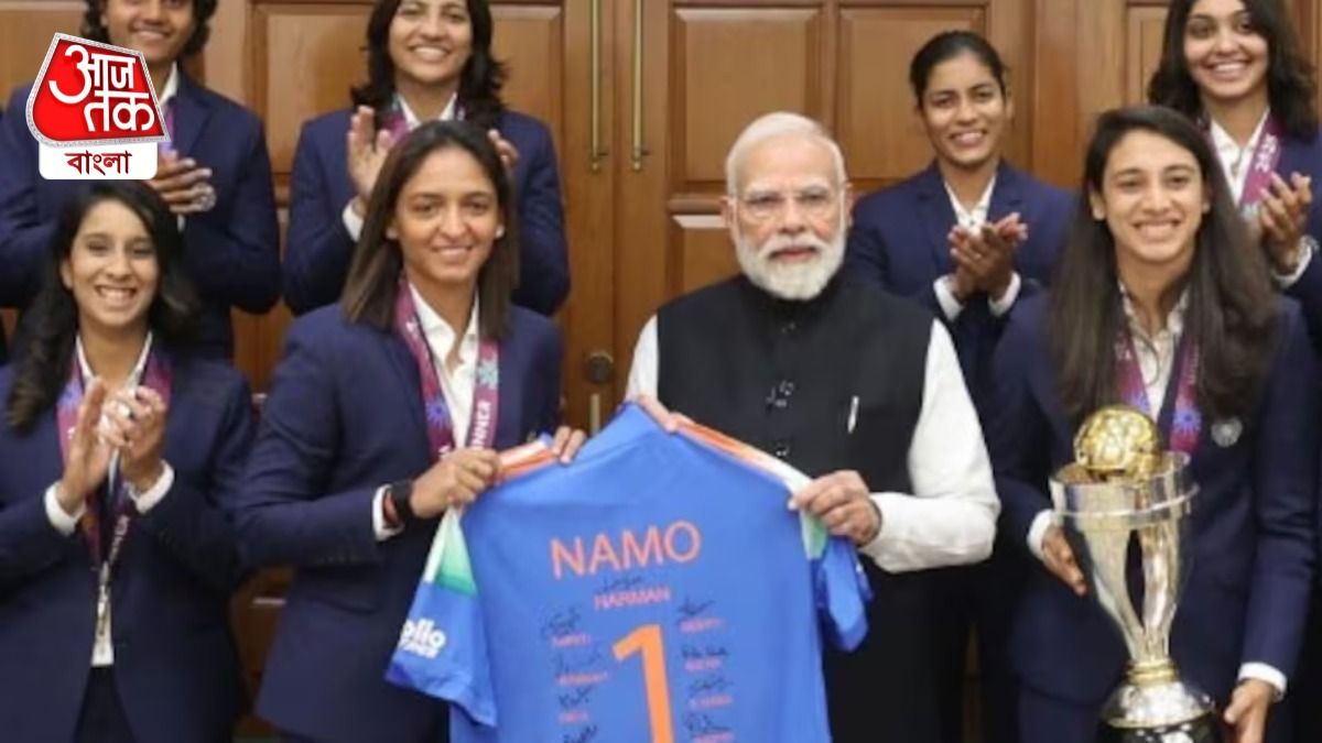 প্রধানমন্ত্রী মোদীর সঙ্গে সাক্ষাৎ ভারতের নারী ক্রিকেটারদের, দিলেন Namo 1 Jersey উপহার  